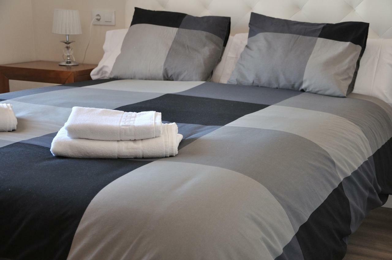 Apartamentos Sabora Ronda Luaran gambar